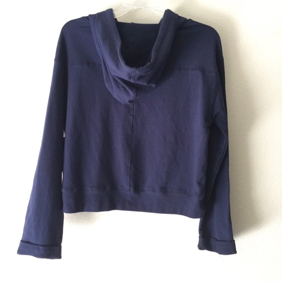 NWT UNC Tar Heels Chapel Hill Crop Hoodie Women’s Medium - Picture 5 of 7